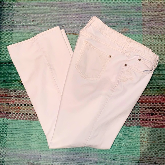 Eddie Bauer off white boot cut jeans - Picture 1 of 6